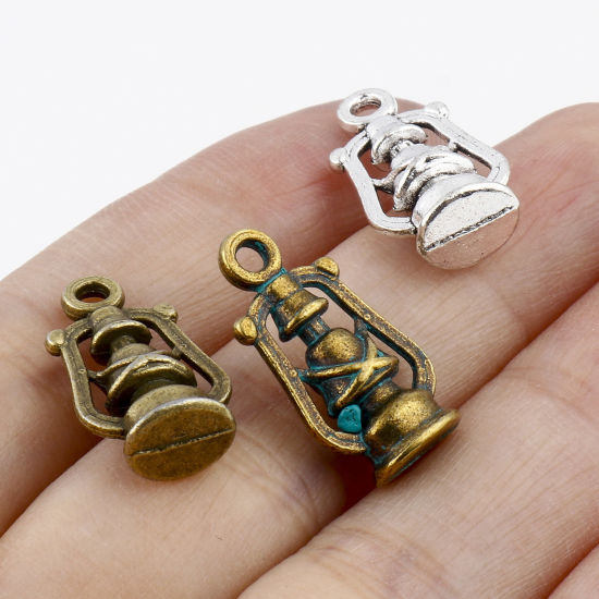 Imagen de Zamak 3D Colgantes Charms Lámpara de Kerosene Multicolor 20mm x 11mm, 20 Unidades