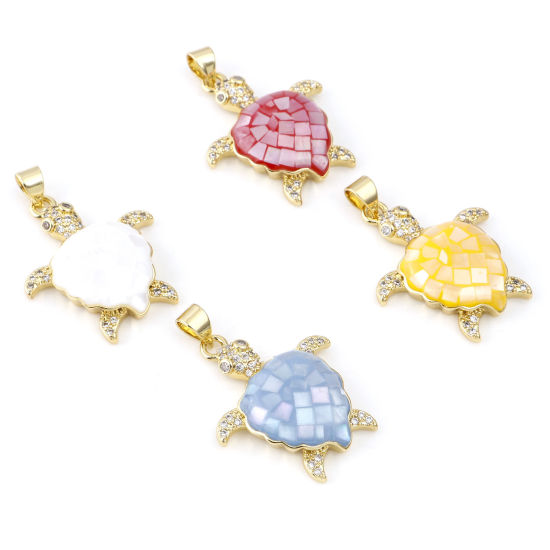 Imagen de Concha + Cobre Joyería del océano Colgantes 18k Chapado en Oro Multicolor Tortuga Marina 3D Claro Circón Artificial 3.1cm x 2.1cm, 1 Unidad