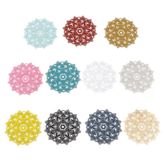 Imagen de Hierro Filigrana Estampación Colgantes Flor Multicolor Pintura 4cm x 4cm, 5 Unidades