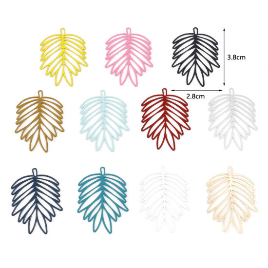 Imagen de Hierro Filigrana Estampación Colgantes Hoja Multicolor Pintura 3.8cm x 2.8cm, 10 Unidades