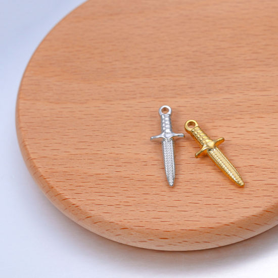 Изображение Нержавеющая Сталь Подвески Меч Разноцветный 24мм x 9мм, 1 ШТ