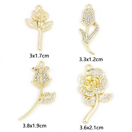 Imagen de Zamak día de San Valentín Colgantes Flor Chapado en Oro Transparente Rhinestone Micro Pave 5 Unidades