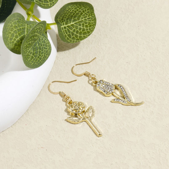 Imagen de Zamak día de San Valentín Colgantes Flor Chapado en Oro Transparente Rhinestone Micro Pave 5 Unidades