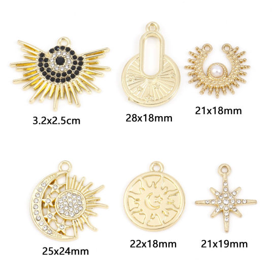 Picture of Zinc Based Alloy Galaxy Charms Gold Plated Sun Star