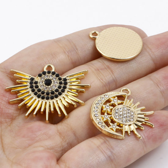 Picture of Zinc Based Alloy Galaxy Charms Gold Plated Sun Star