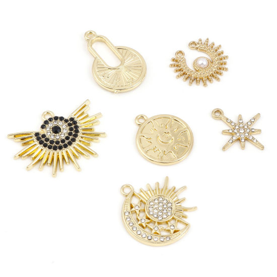 Picture of Zinc Based Alloy Galaxy Charms Gold Plated Sun Star