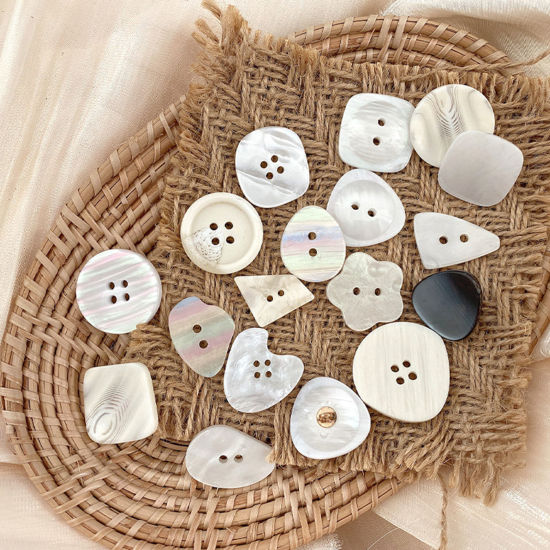 Picture of Resin Sewing Buttons Irregular Multicolor