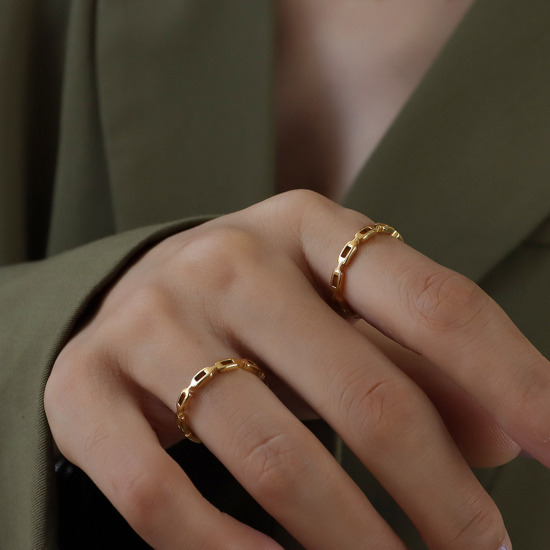 Imagen de Respetuoso del Medio Ambiente Sencillo & Casual Elegante 18K Oro Real Chapado 304 Acero Inoxidable No Ajustable Hueco Anillos Unisexo 1 Unidad