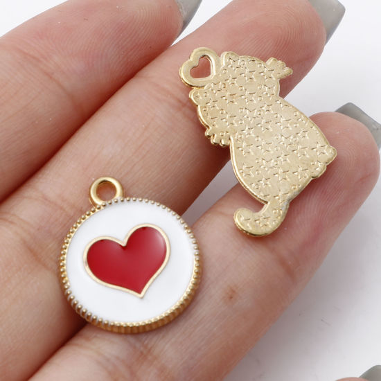 Picture of Zinc Based Alloy Charms Gold Plated White Enamel