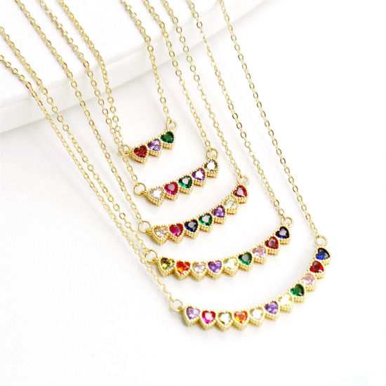 Imagen de Respetuoso del Medio Ambiente Exquisito Elegante 18k Chapado en Oro Cobre+ Circón Artificial Cable Cadena Cruz Corazón Collar con Colgante Para Mujeres Día de San Valentín 1 Unidad