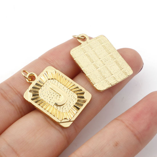 Image de Breloques en Laiton Doré Rectangle Alphabet Initial/ Lettre Majuscule 27mm x 16mm, 1 Pièce