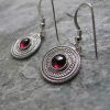 Imagen de Elegante Pendientes Tono de Plata Disco Tallado 1 Par