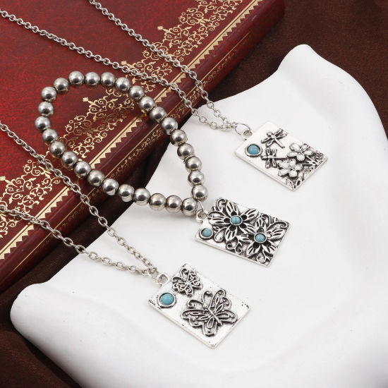 Bild von Zinklegierung Böhmischer Stil Anhänger Schmetterling Antiksilber Cyan Blumen Mit Harz Imitat Howlith Cabochons 3cm x 1.9cm, 5 Stück