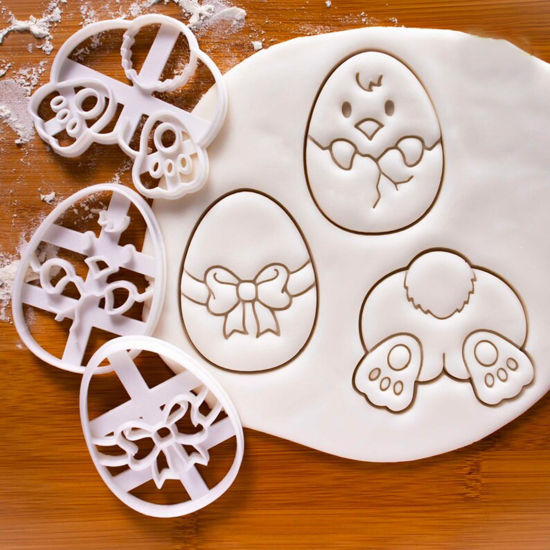 Picture of Plastic Easter Day Cutting Dies Tools For Cookie Clay DIY Making White Egg Chick