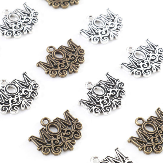 Immagine di Lega di Zinco Festa Della Mamma Charms Nuvole Multicolore Lettere " Mom " 20mm x 17mm , 20 Pz
