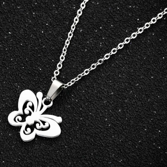 Image de Colliers Chaîne Maille Forçat en 304 Acier Inoxydable Insecte Multicolore Papillon Démon 45cm Long, 1 Pièce