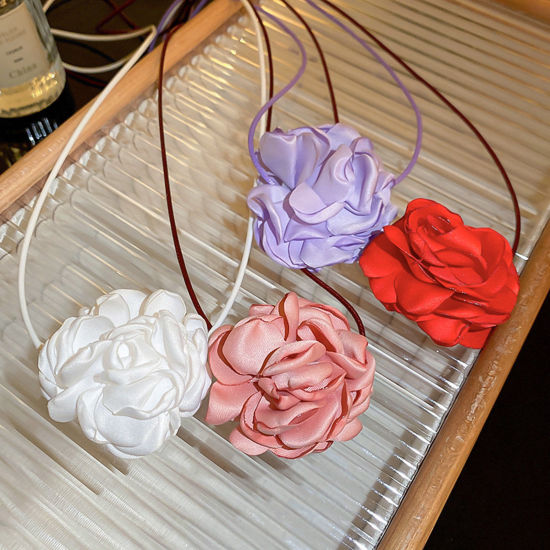 Picture of Velvet Elegant Statement Necklace Flower Multicolor