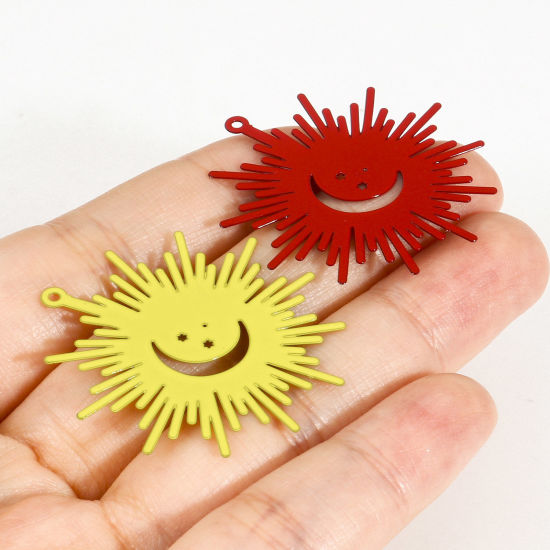 Immagine di Lega di Ferro Galassia Ciondoli Sole Multicolore Luna 3.7cm x 3.5cm , 10 Pz