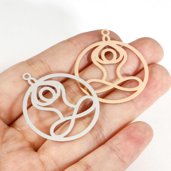Imagen de Hierro Filigrana Estampación Colgantes Yoga Multicolor Ronda 3.5cm x 3cm, 10 Unidades