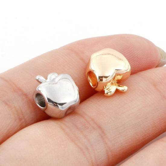 Immagine di Ottone Perline per la Creazione di Gioielli con Ciondoli Fai-da-te Vero Oro Placcato Mela 3D Circa 10.5mmx 9mm, 2 Pz