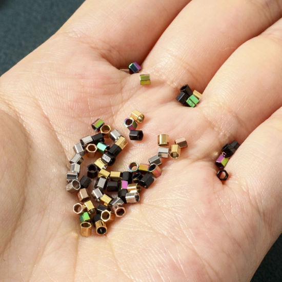 Imagen de Enchapado al Vacío Ecológico 304 Acero Inoxidable Cuentas para la Fabricación de Joyas con Dijes de Bricolaje Prisma Hexagonal Multicolor 2mm x 2mm, Agujero: Aprox 1.2mm, 10 Unidades