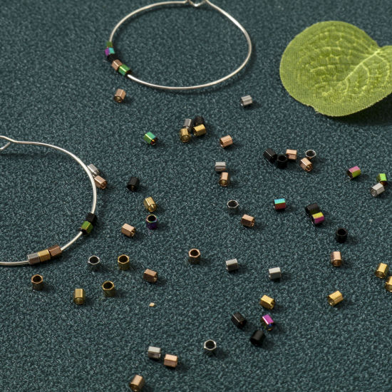 Imagen de Enchapado al Vacío Ecológico 304 Acero Inoxidable Cuentas para la Fabricación de Joyas con Dijes de Bricolaje Prisma Hexagonal Multicolor 2mm x 2mm, Agujero: Aprox 1.2mm, 10 Unidades
