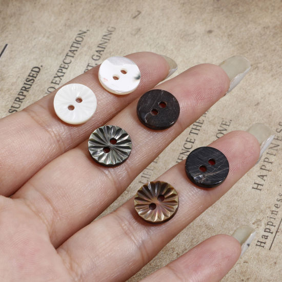 天然 貝殻 シェル 縫製ボタン 円形 多色 花 2つ穴 11mm 直径、 5 個 の画像