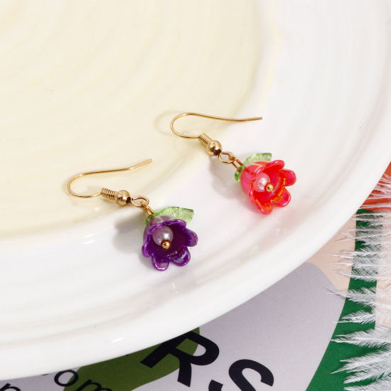 Bild von Zinklegierung + Harz Charms Vergoldet Bunt Blume Blätter Maiglöckchen 3D 14.5mm x 14mm, 10 Stück