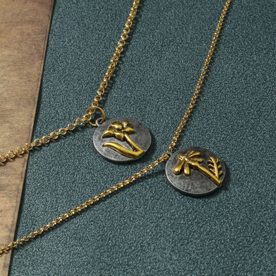 Imagen de Zamak Flor del Mes de Nacimiento Colgantes Charms Antiguo-estaño Oro antiguo Dos Colores Ronda Flor 20mm x 17.5mm, 10 Unidades