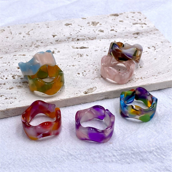 Picture of Resin Ins Style Unadjustable Rings Multicolor Tie-Dye Wave Marbling
