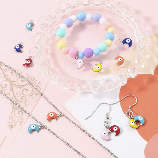 Изображение 304 Нержавеющая Сталь религия Подвески Луна половина Серебряный Тон Разноцветный Злой Глаз Двусторонние эмалированные пайетки 11мм x 7мм, 10 ШТ