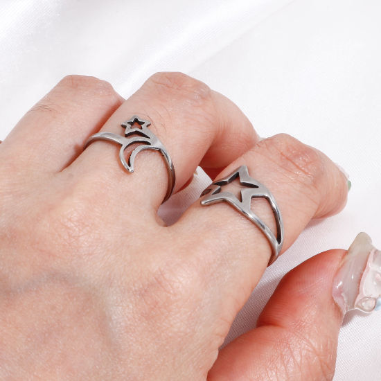 Picture of 304 Stainless Steel Galaxy Unadjustable Rings Silver Tone Star Moon Roller Burnishing