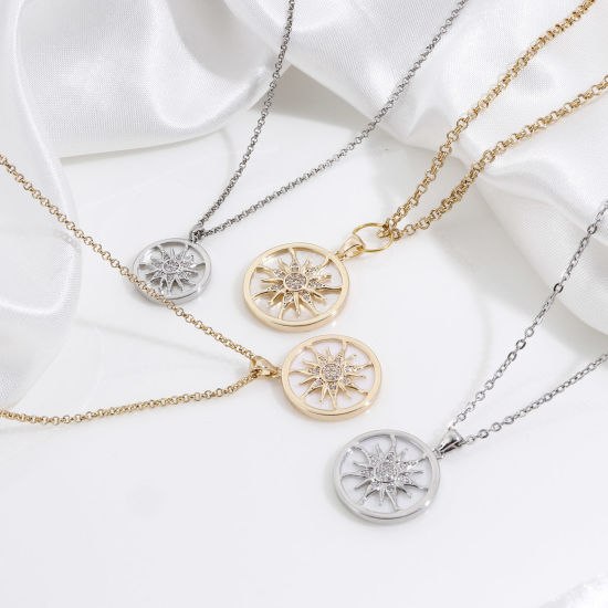 Image de 1 Pièce Pendentif Breloque Galaxie en Coquille Naturelle & Laiton Rond Plaqué Or Véritable Blanc Soleil Micro Pave à Zircone Cubique Clair