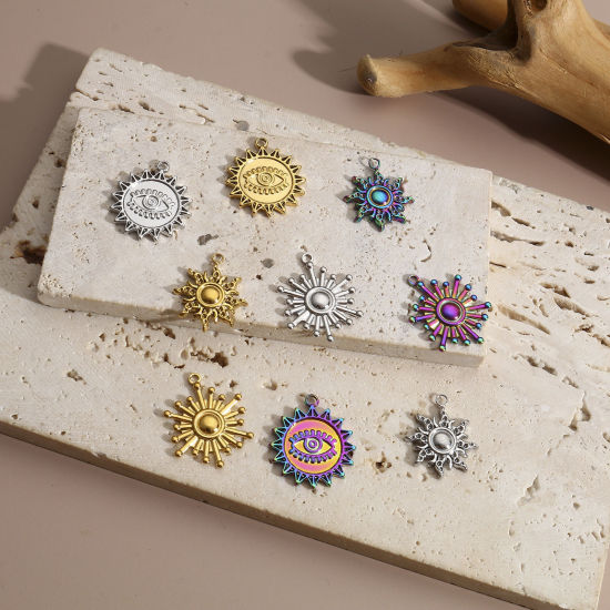 Изображение 304 Нержавеющая Сталь галактика Подвески Солнце Разноцветный 3 ШТ