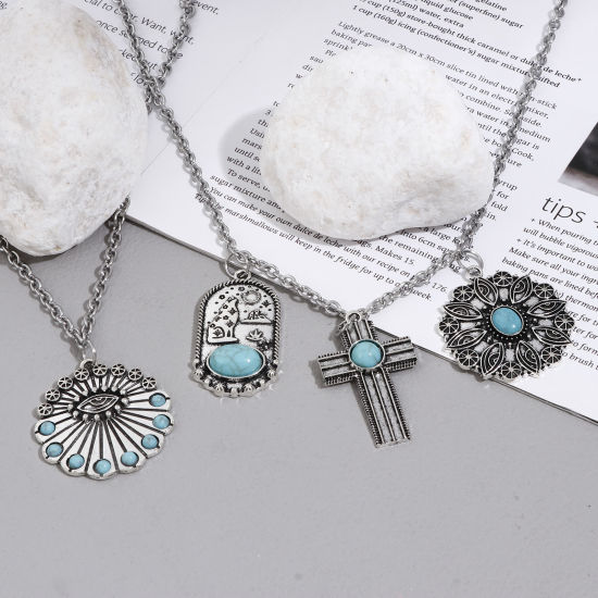 Bild von Zinklegierung Böhmischer Stil Anhänger Antiksilber Cyan Donnervogel Auge Mit Harz Imitat Howlith Cabochons 5 Stück
