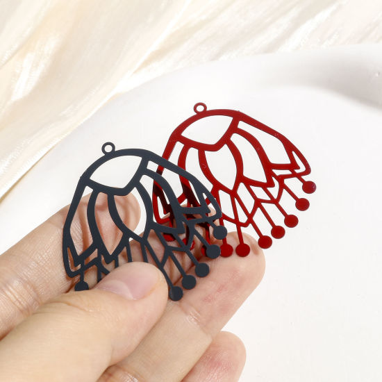 Bild von Eisenlegierung Filigran Stempel Verzierung Anhänger Bunt Blumen Hohl 4cm x 3.6cm, 10 Stück