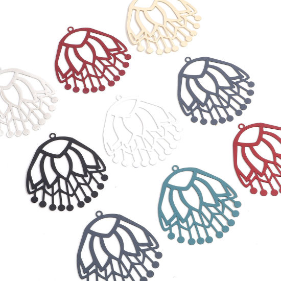 Bild von Eisenlegierung Filigran Stempel Verzierung Anhänger Bunt Blumen Hohl 4cm x 3.6cm, 10 Stück