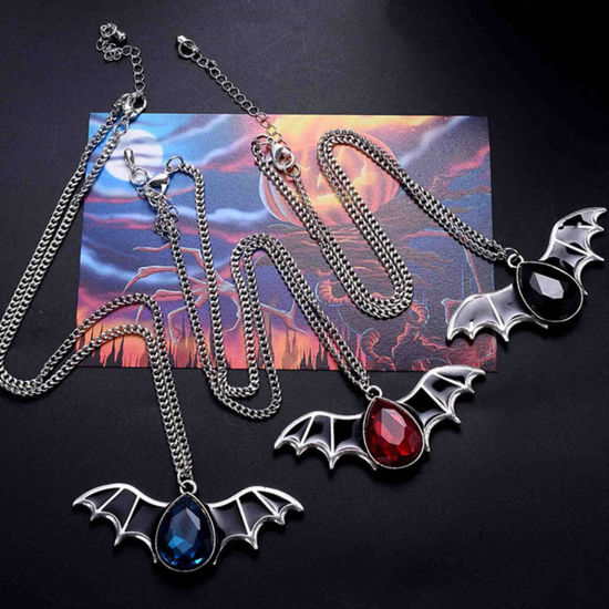 Bild von Gotisch Anhänger Halskette Antiksilber Halloween Fledermaus Bunt Strass 1 Strang