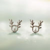 Picture of Brass Ear Post Stud Earrings Platinum Plated Christmas Reindeer