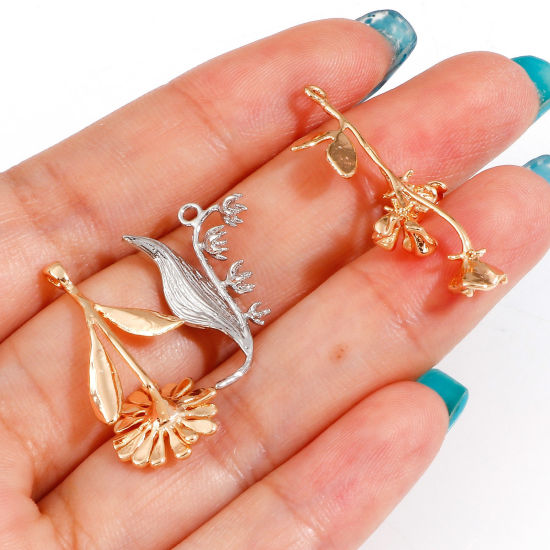Изображение Латунь Подвески Цветы настоящее золото с покрытием Трехмерный 2 ШТ