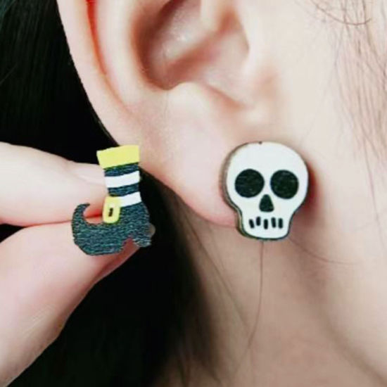 Picture of Natural Wood Halloween Ear Post Stud Earrings Multicolor Halloween Spider Animal Skull