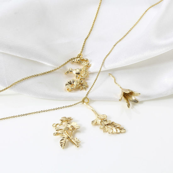 Picture of Brass Pendants 18K Real Gold Plated Flower Leaf 3D