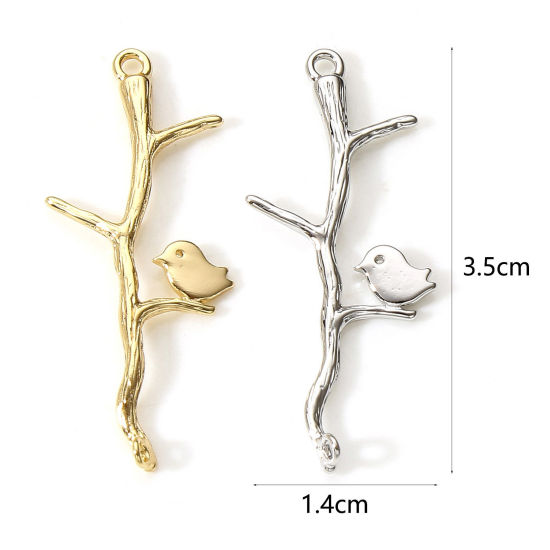Imagen de Latón Conectores Dijes Colgantes Pájaro Rama Oro Real Chapado 3.5cm x 1.4cm, 2 Unidades