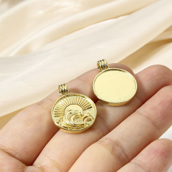 Image de 1 Pièce Breloques en Laiton Soleil Plaqué Or Véritable 18K 22.5mm x 17.5mm