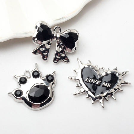 Zinc Based Alloy Y2K Charms Silver Tone Black With Resin Cabochons
