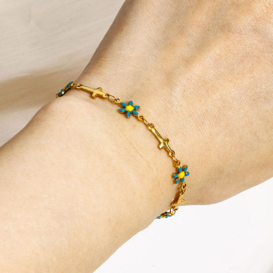 Immagine di 1 Pz 304 Acciaio Inossidabile Religione Catena a Maglia Fatta a Mano Braccialetti Oro Placcato Croce Fiore Margherita Smalto a Doppia Faccia 17.5cm Lunghezza