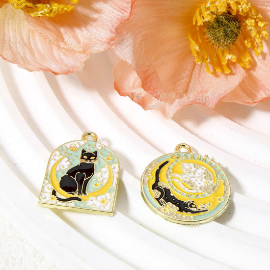 Picture of Zinc Based Alloy Gothic Charms Gold Plated Multicolor Cat Animal Sun & Moon