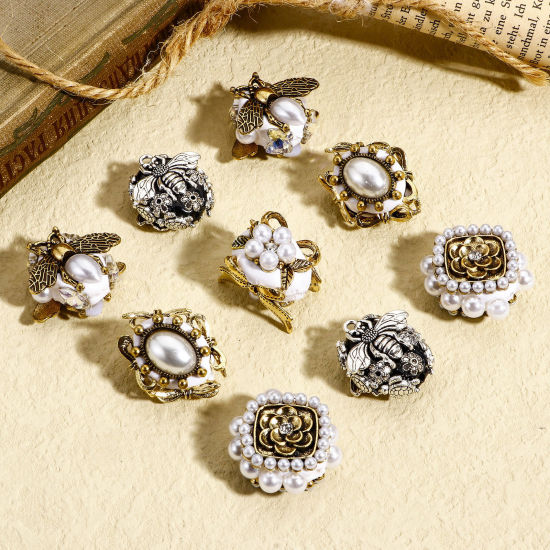 Image de 1 Pièce Perles pour DIY Fabrication de Bijoux Baroque en Alliage de Zinc & Pâte Polymère Ovale Multicolore Abeille 3D