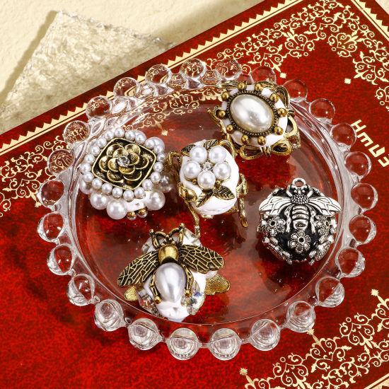 Image de 1 Pièce Perles pour DIY Fabrication de Bijoux Baroque en Alliage de Zinc & Pâte Polymère Ovale Multicolore Abeille 3D
