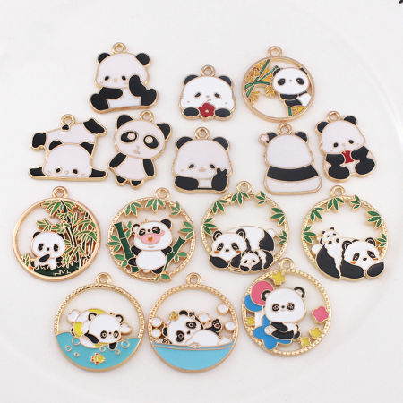 Bild von 10 Stück Zinklegierung Charms Vergoldet Schwarz & Weiß Panda Emaille